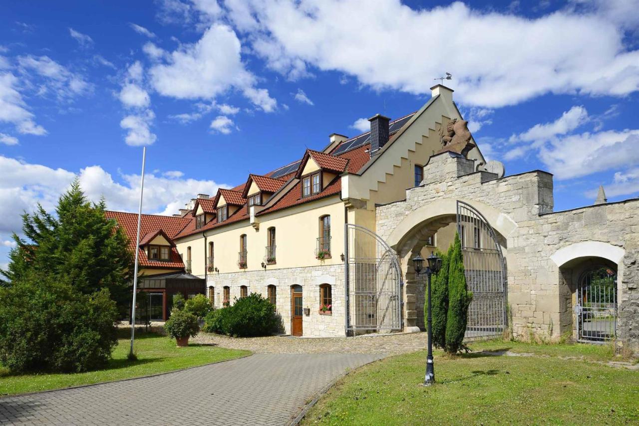 Hotel Und Restaurant Rittergut Kreipitzsch Naumburg (Saale) Exterior foto